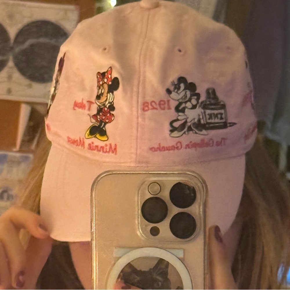 🎀 Pink Minnie Mouse Embroidered Disney Hat